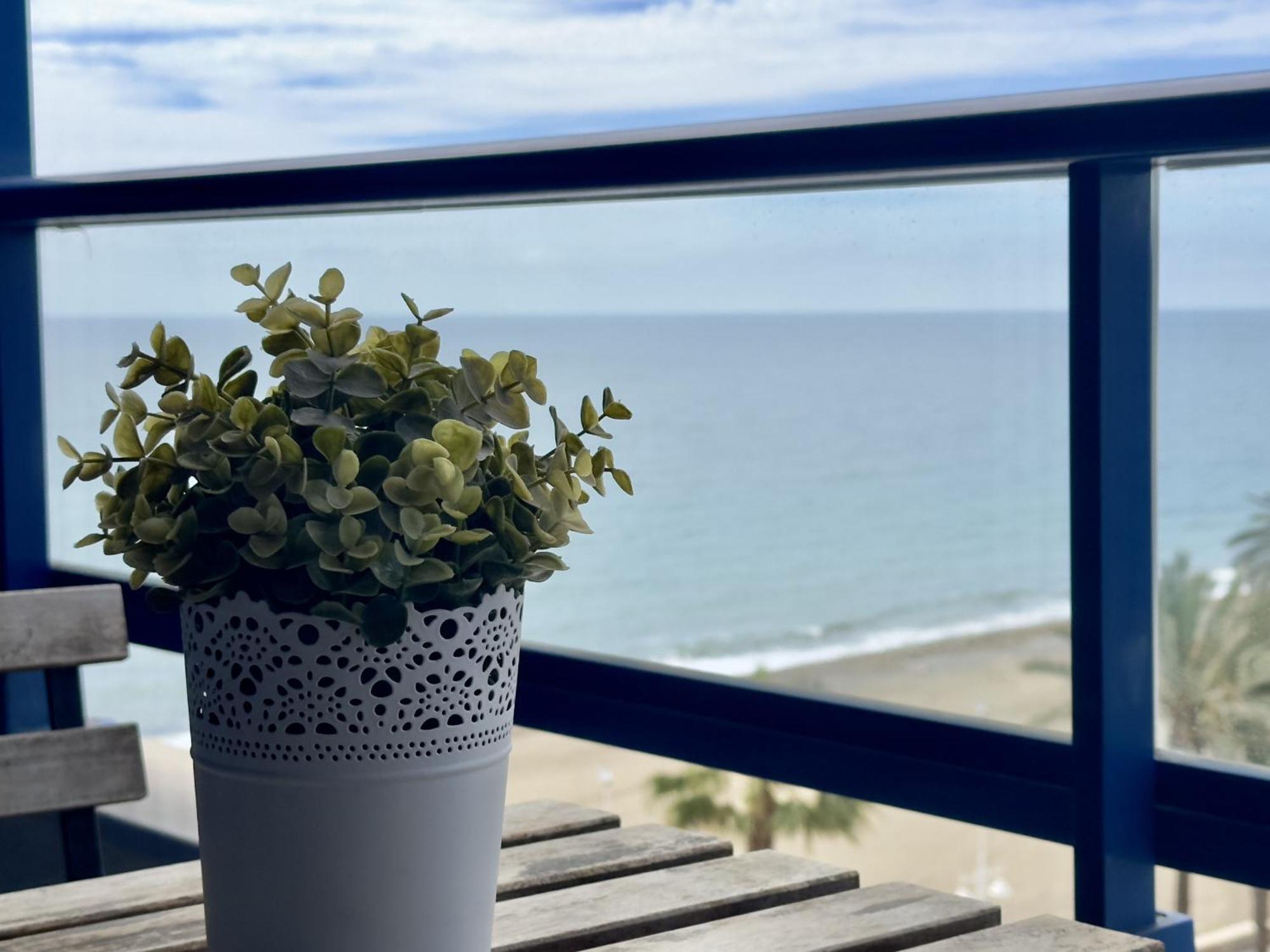 Urbe10 Pacifico Sea Views Apartment Malaga Exterior photo